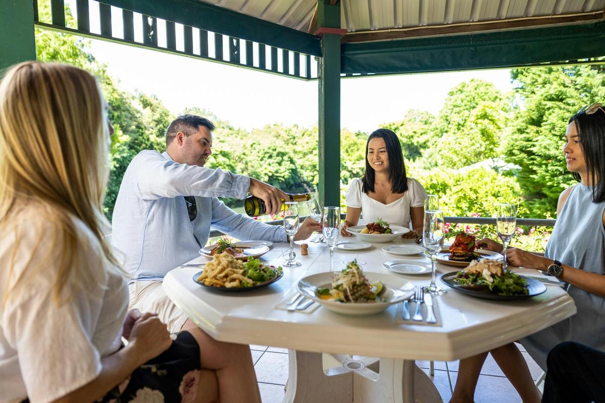 Private Full Day Mount Tamborine Winery Tour - Gold Coast Pickup