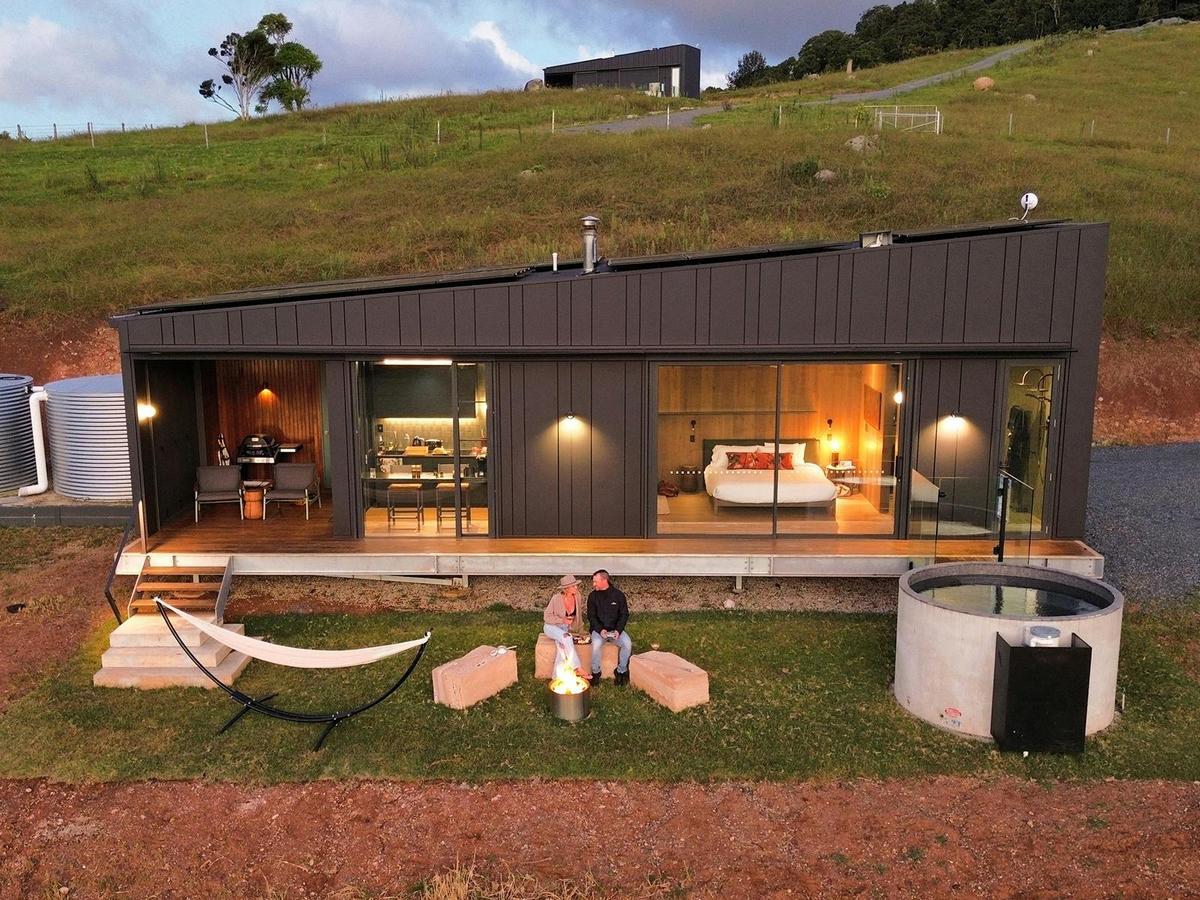 Secluded Eco-Luxury Accommodation for 2 Occupants