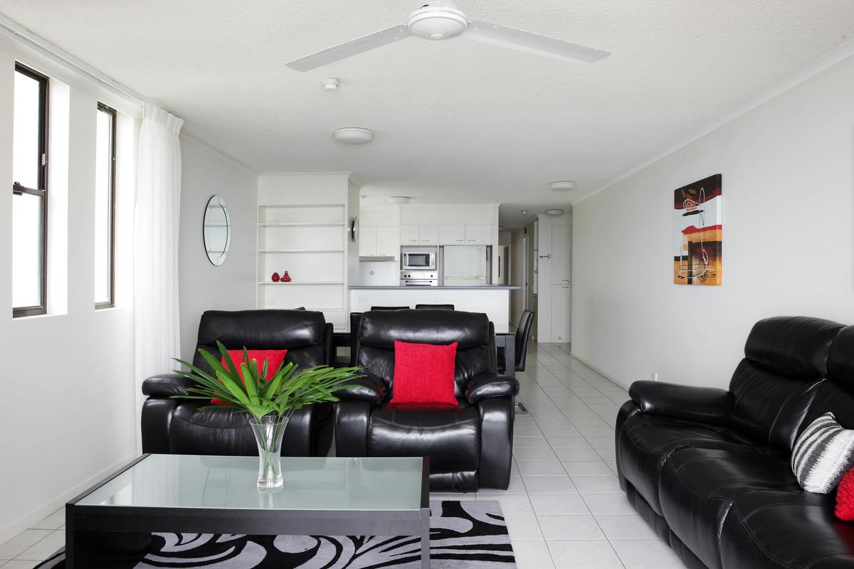 Beachfront 3 Bedroom Apartment