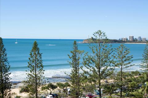 Beachfront 3 Bedroom Apartment