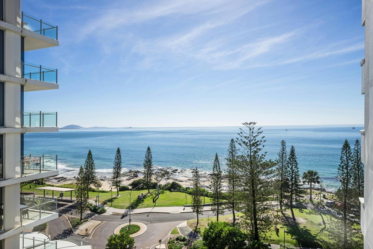 1 and 2 Bedroom Superior Oceanview Apartment
