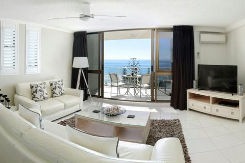 1 and 2 Bedroom Superior Oceanview Apartment
