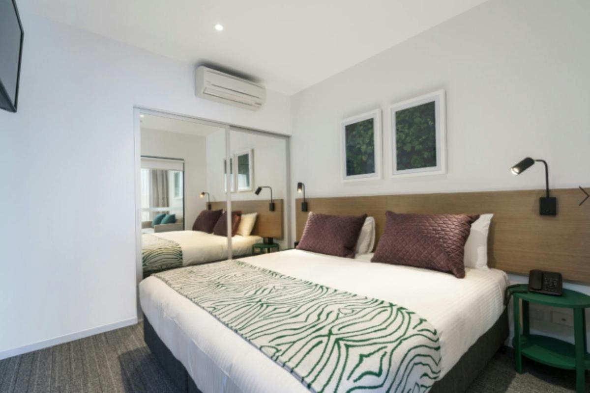 One Bedroom Apartment