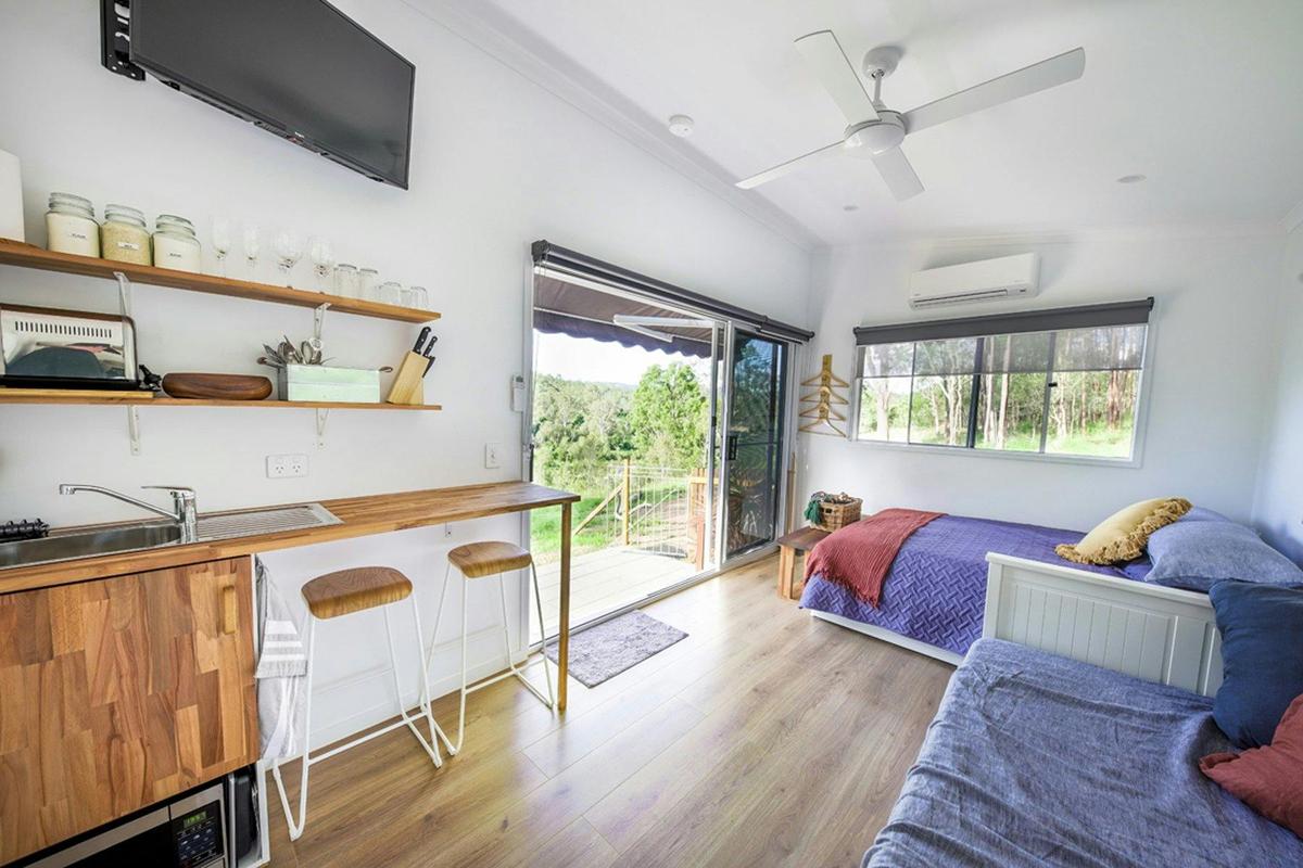 Riverside Retreat, Pocket Retreats