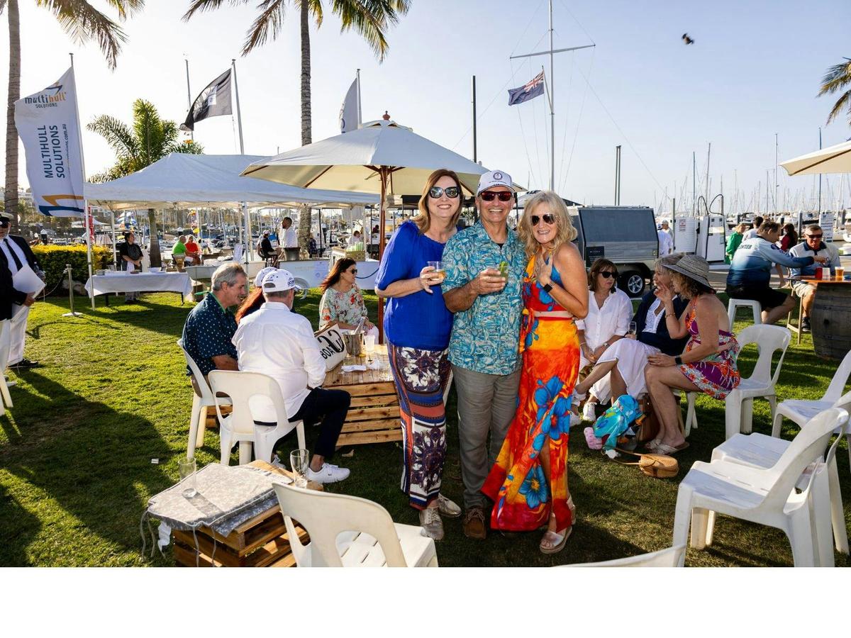 Large grounds and facilities to enjoy the bayside