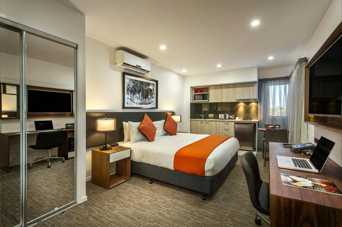 Studio Apartment