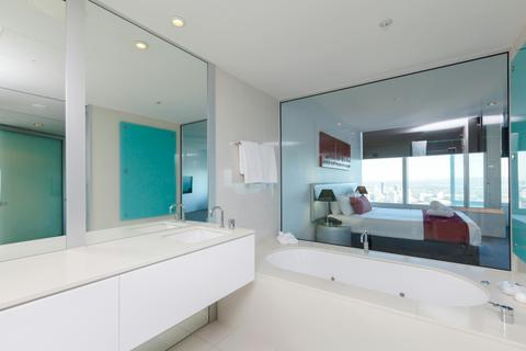 4 Bedroom Executive Spa Apartment