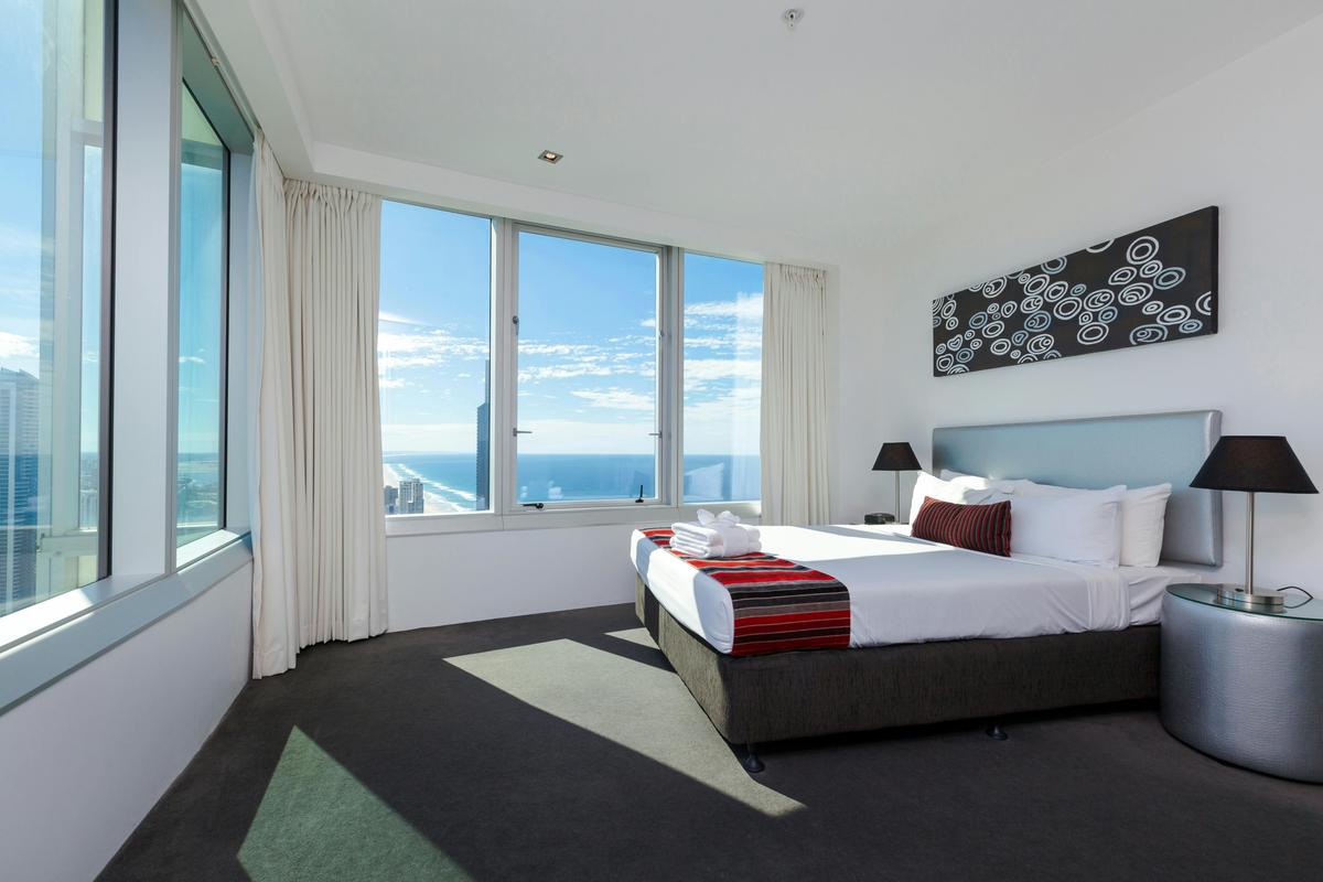 3 Bedroom Sub Penthouse Apartment