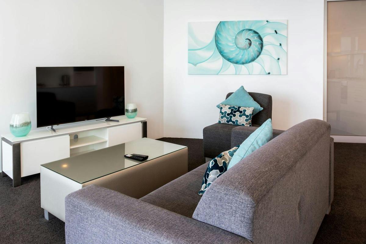 1 Bedroom Ocean View Apartment