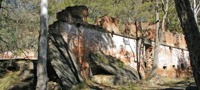 Newnes Shale Oil Ruins