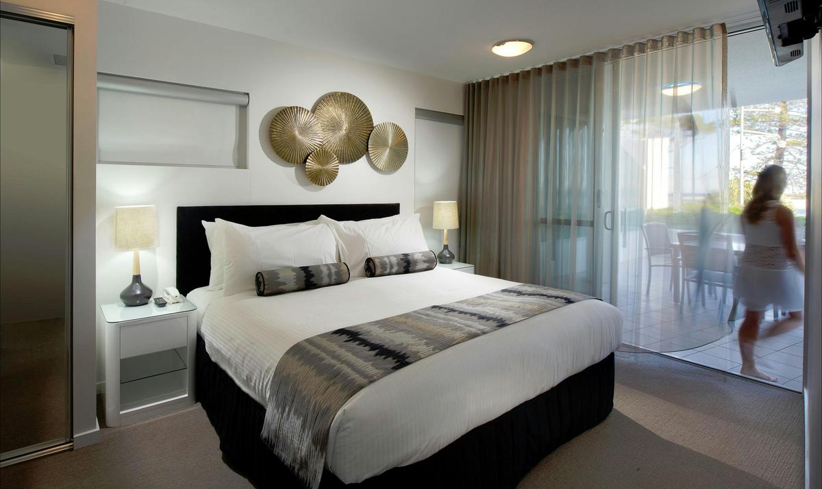 3 Bedroom Beachfront Apartments