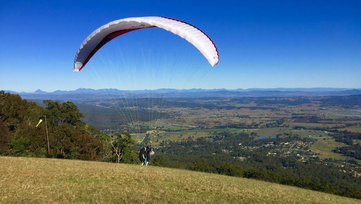 Tandem Paragliding