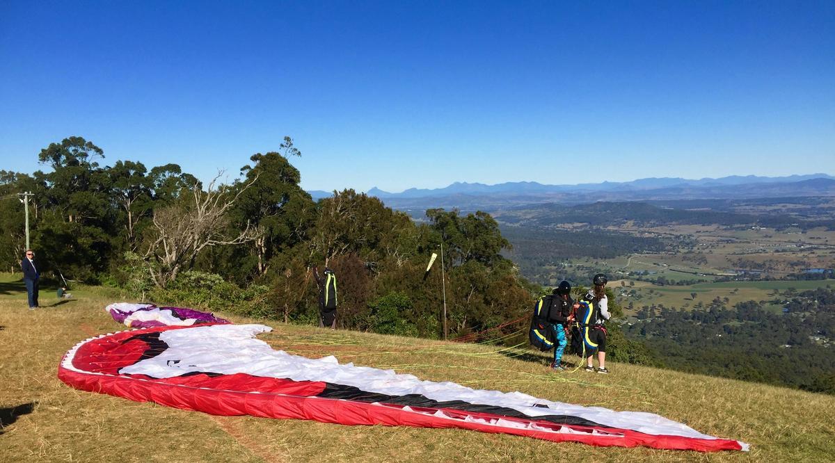 Tandem Paragliding