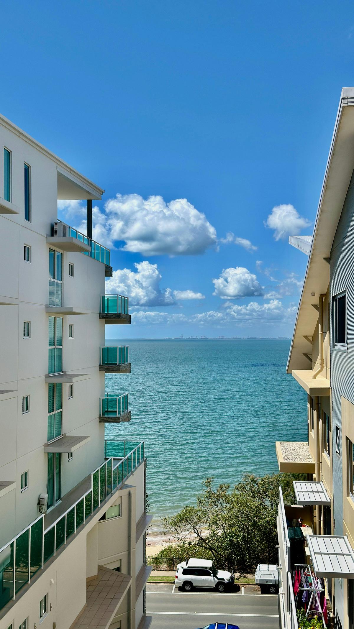 4-Bedroom Ocean & City View Apartment – Top Floor