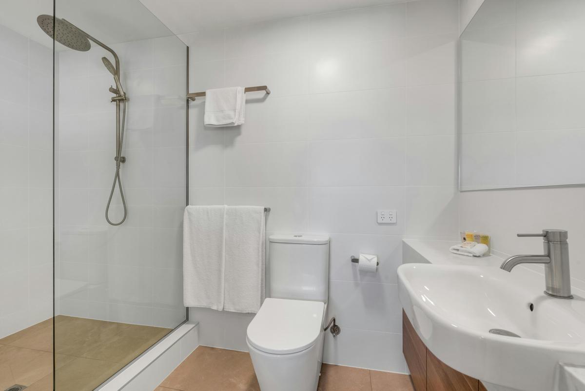 1 & 2 Bedroom Apartments