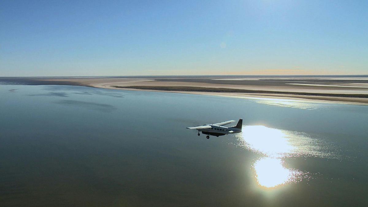 Seair Touring - Lake Eyre