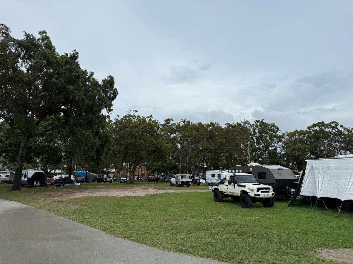 Redcliffe Showgrounds Campground