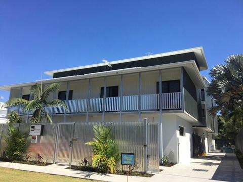 Redhill Cairns Living