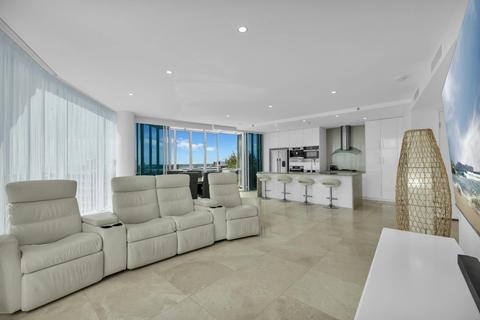 3 Bedroom Skyhome - Tower Two