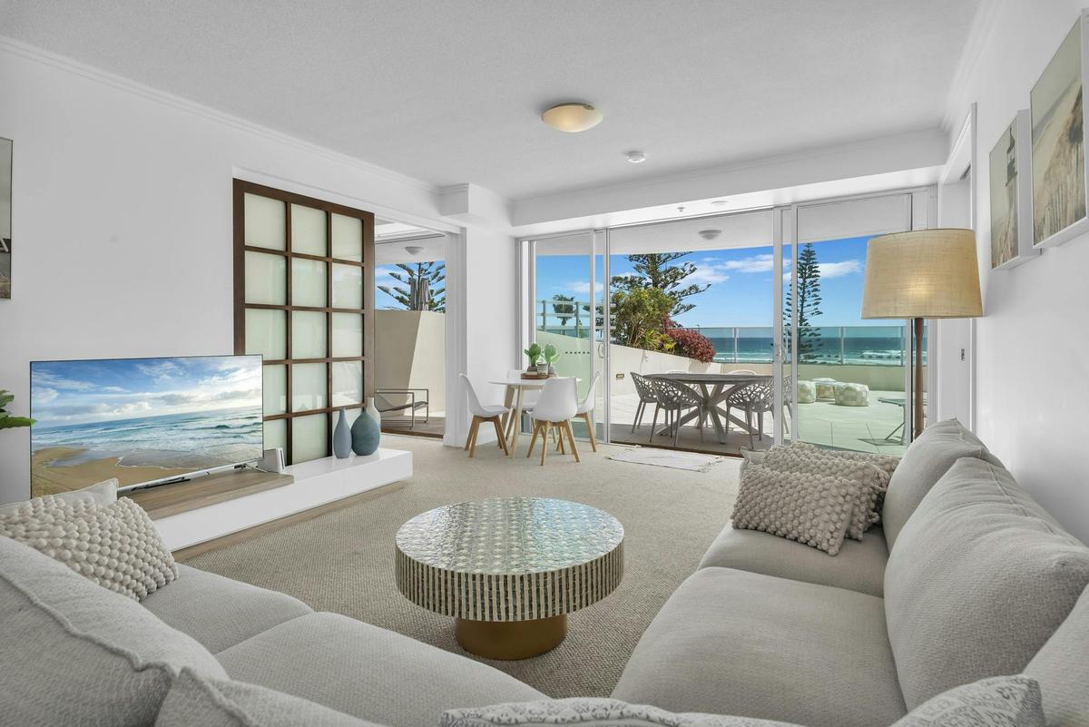 2 Bedroom Beach View - Reflection On the Sea