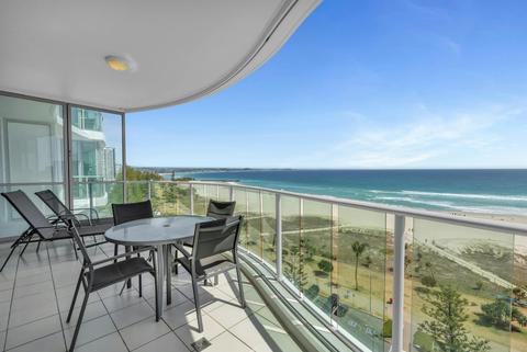 2 Bedroom Ocean View - Reflection on the Sea