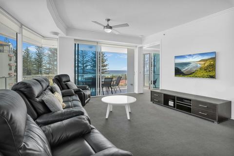 2 Bedroom Plus Beach View - Tower Two