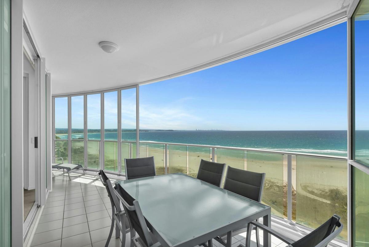 3 Bedroom Ocean View - Reflection on the Sea