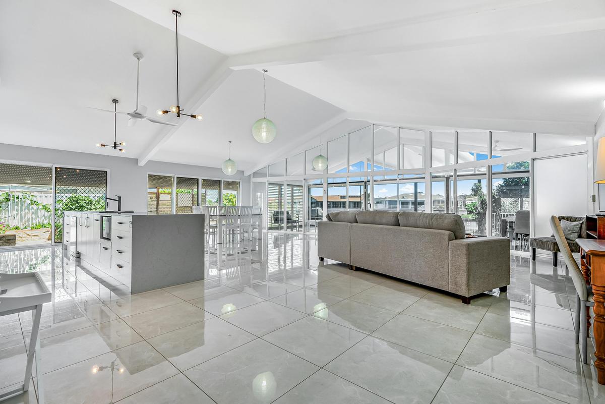 Kitchen & living area