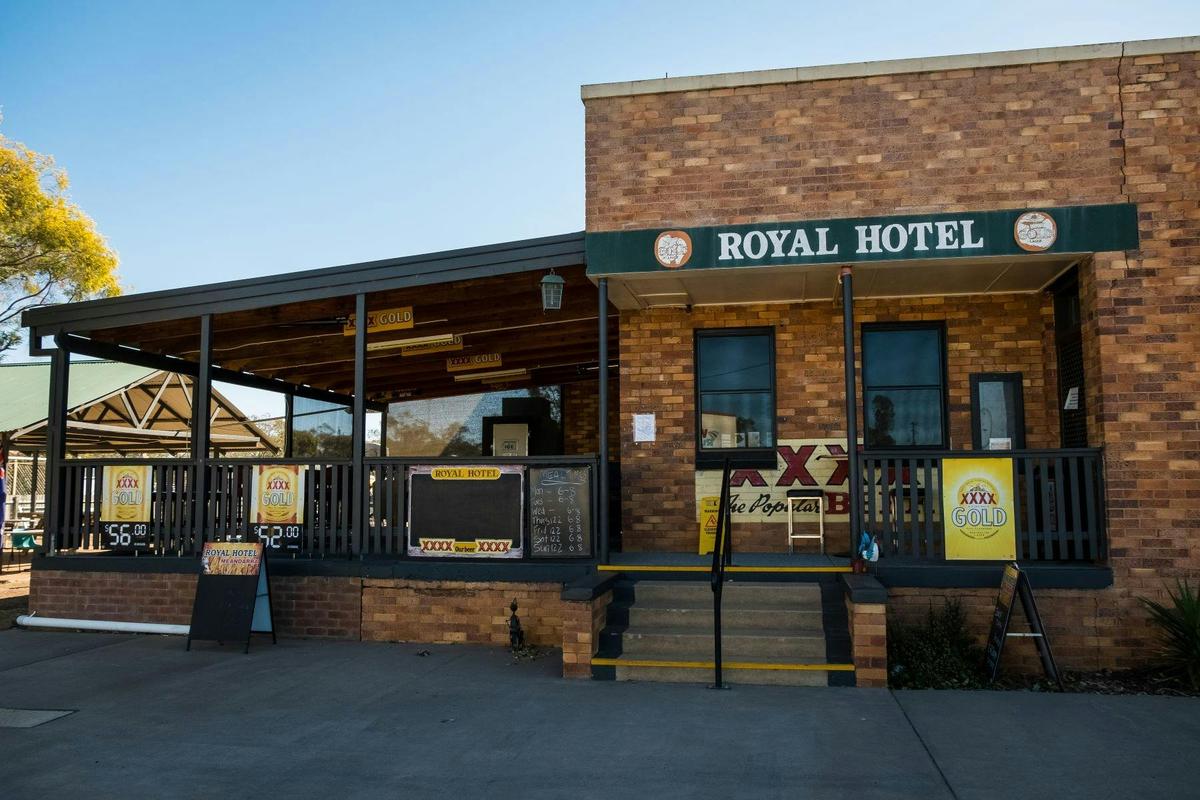 Royal Hotel Menadarra