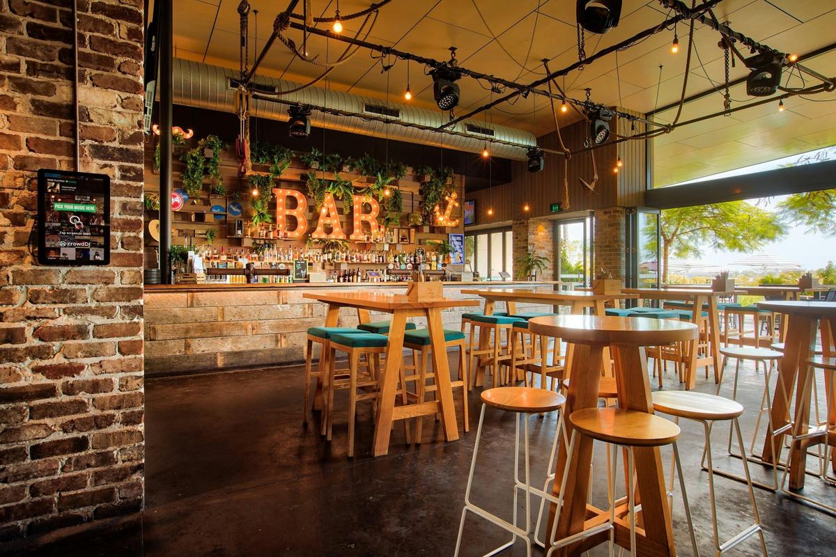 Main Bar