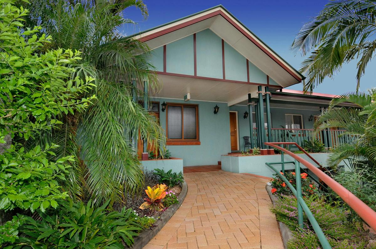 Motel Building