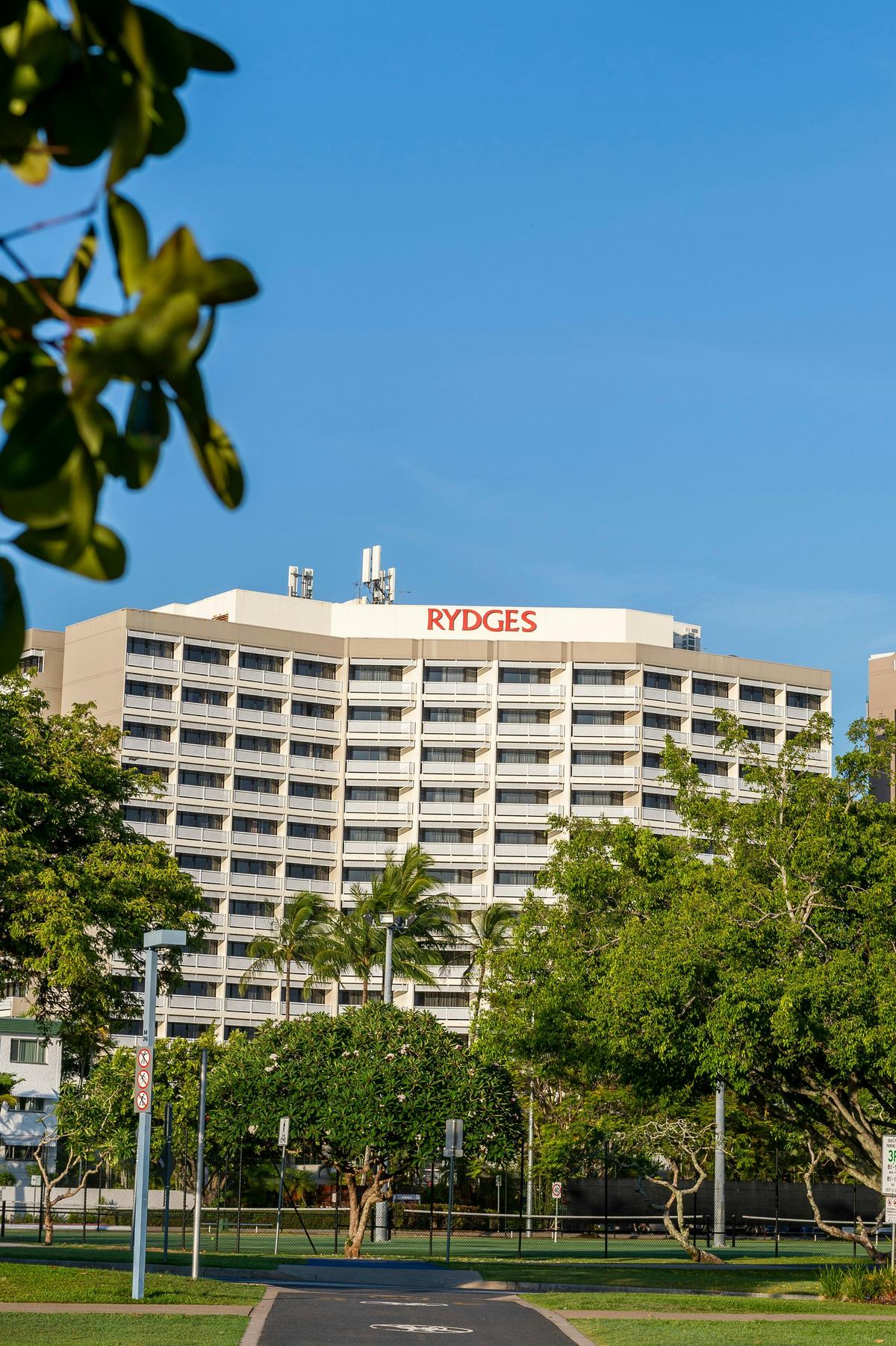 Rydges Esplanade Resort Cairns