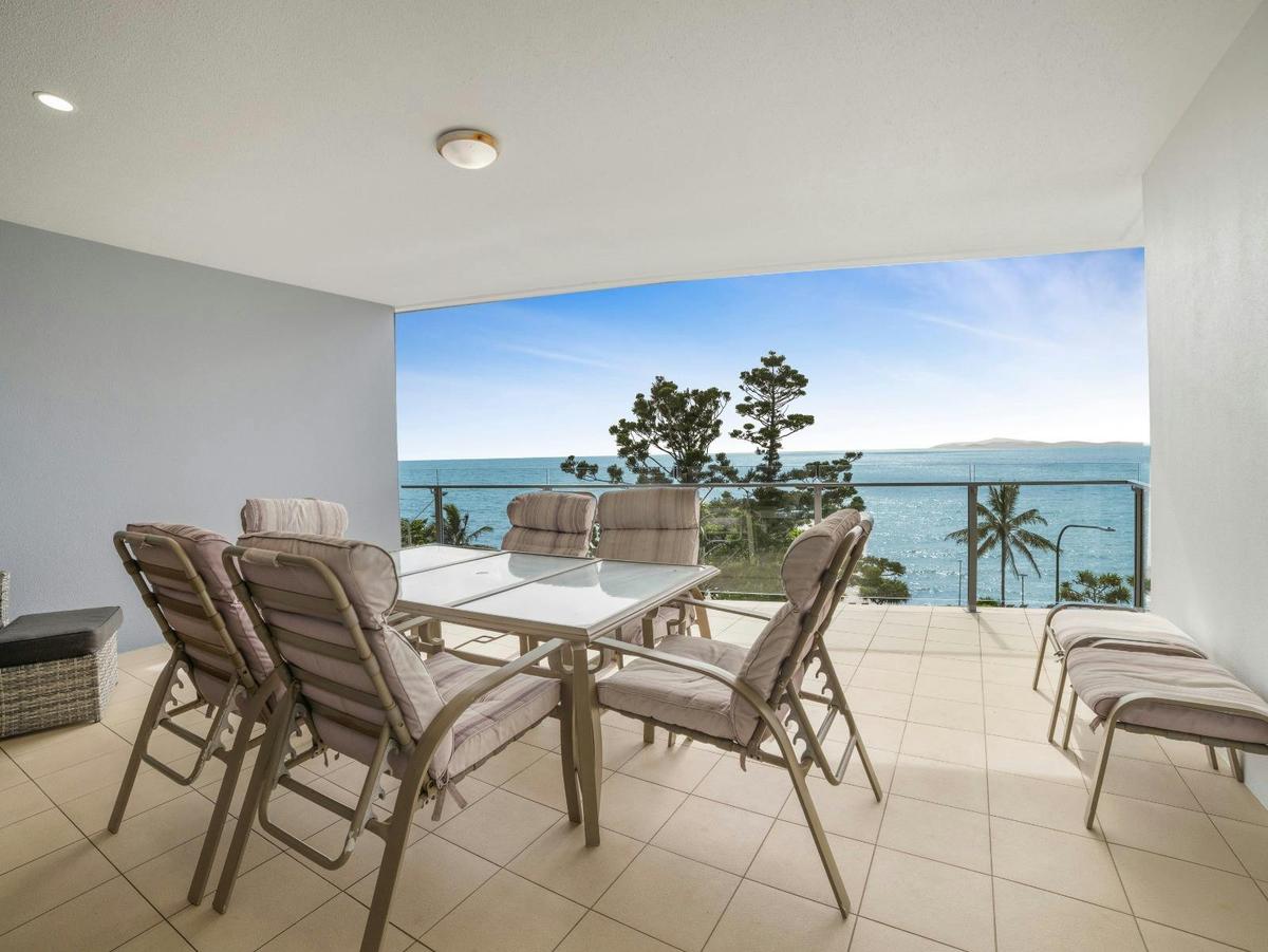 2 Bedroom Beachfront Apartment