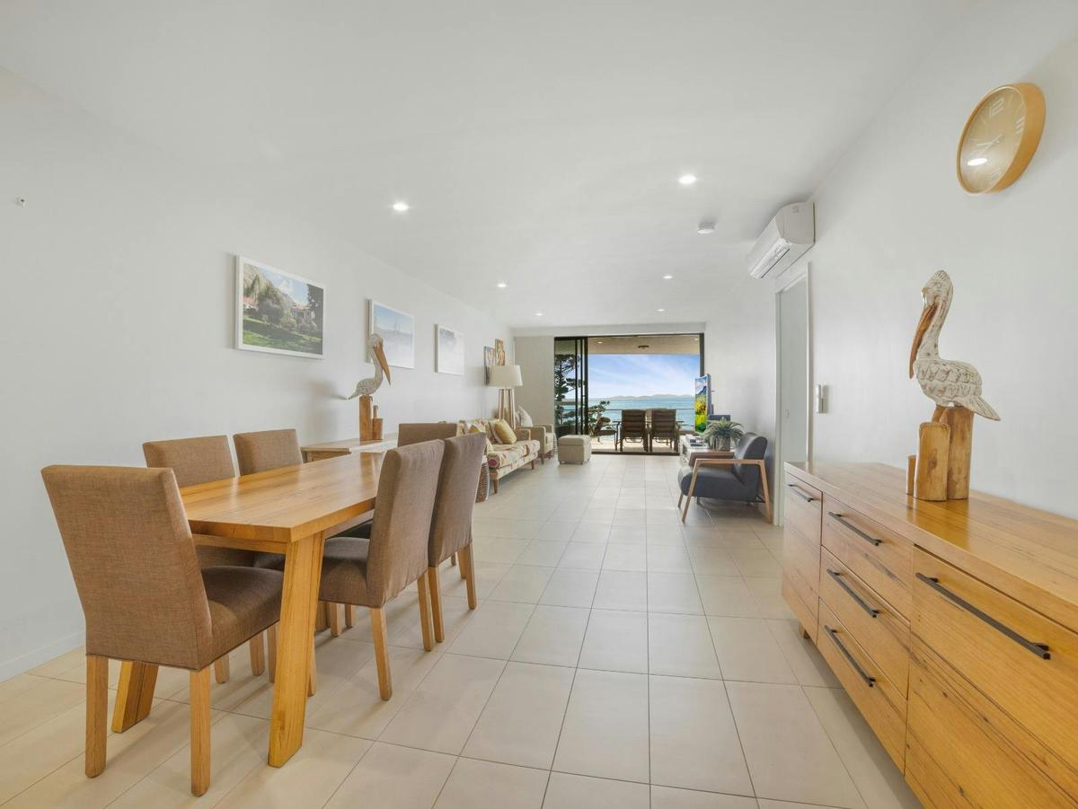 2 Bedroom Beachfront Apartment