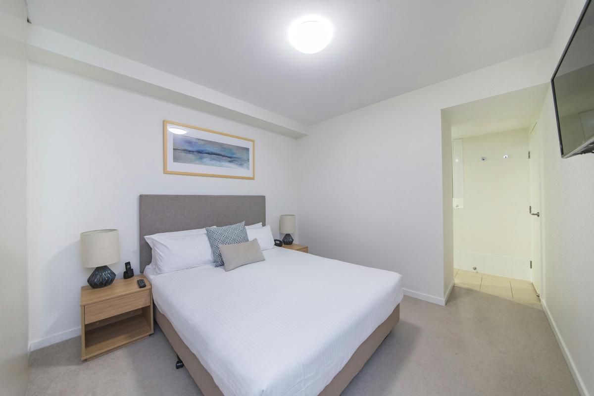 1 Bedroom Partial Ocean View