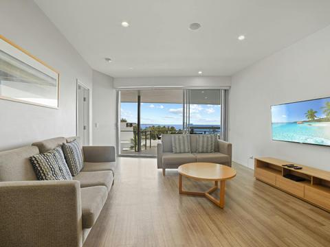 3 Bedroom North Facing Ocean View