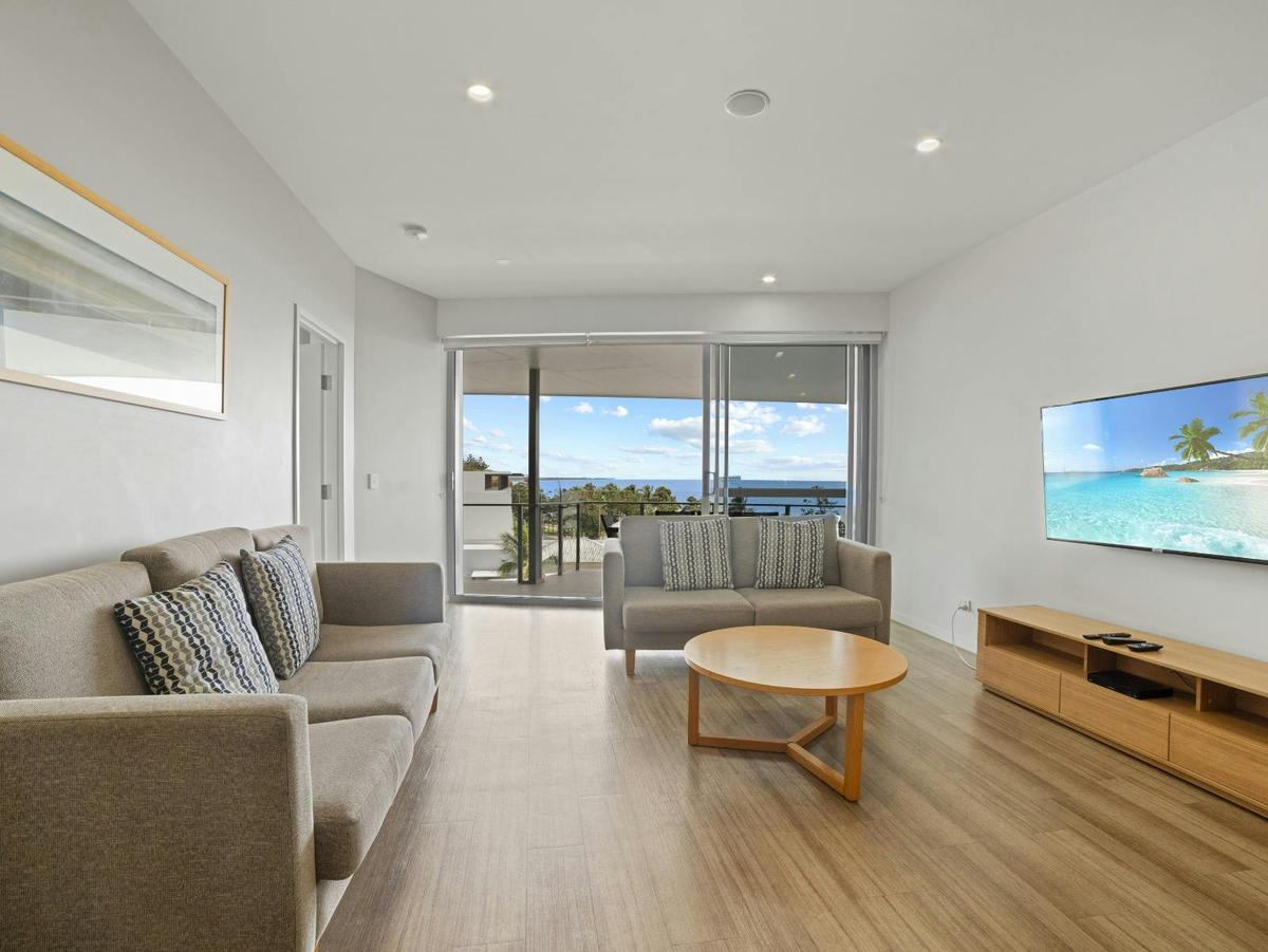 3 Bedroom North Facing Ocean View