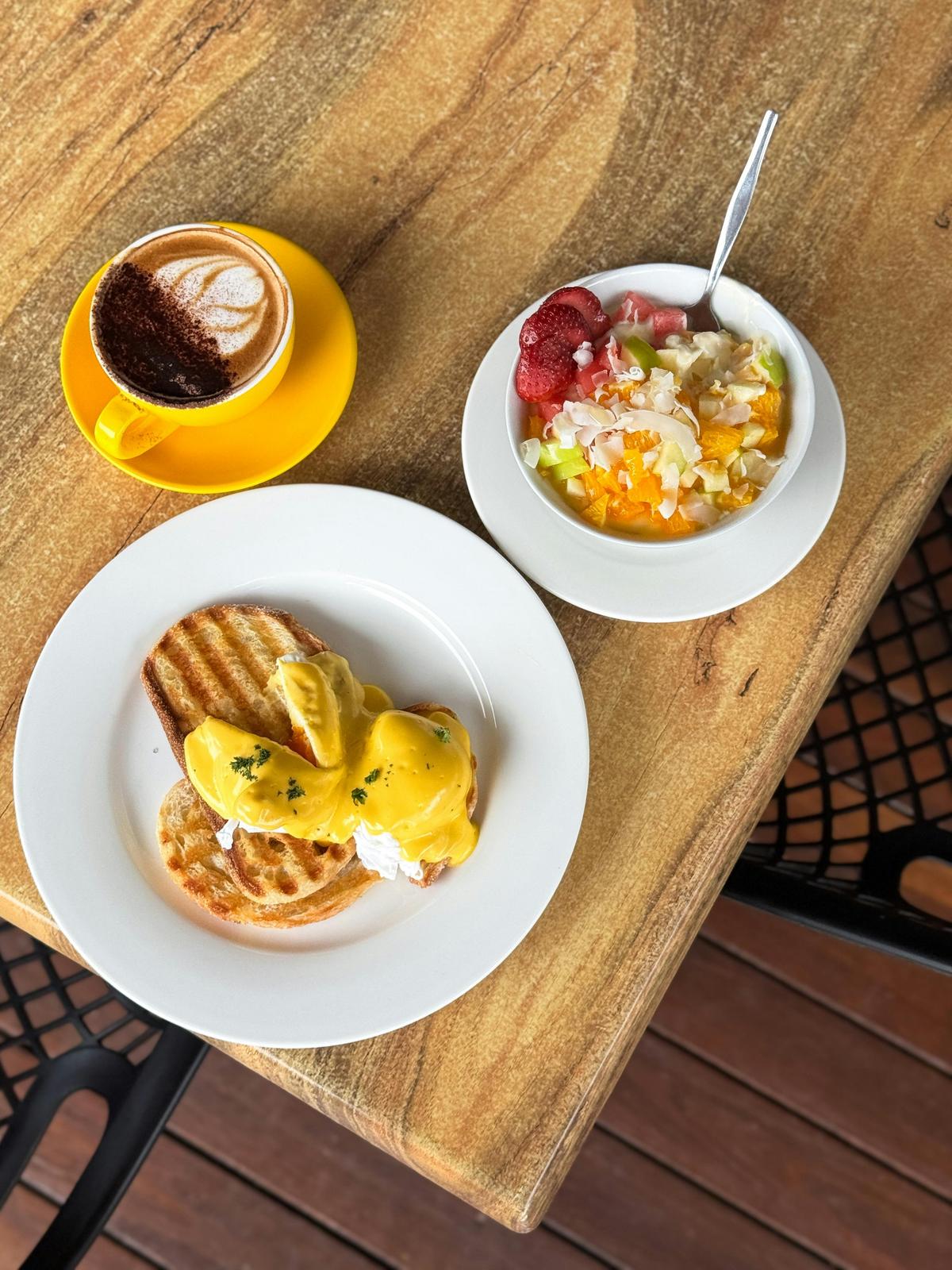 Eggs Benny and Sunrise Bowl