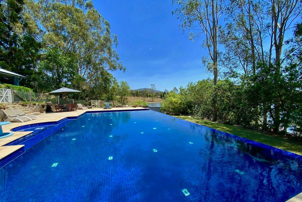 The Swimming Pool