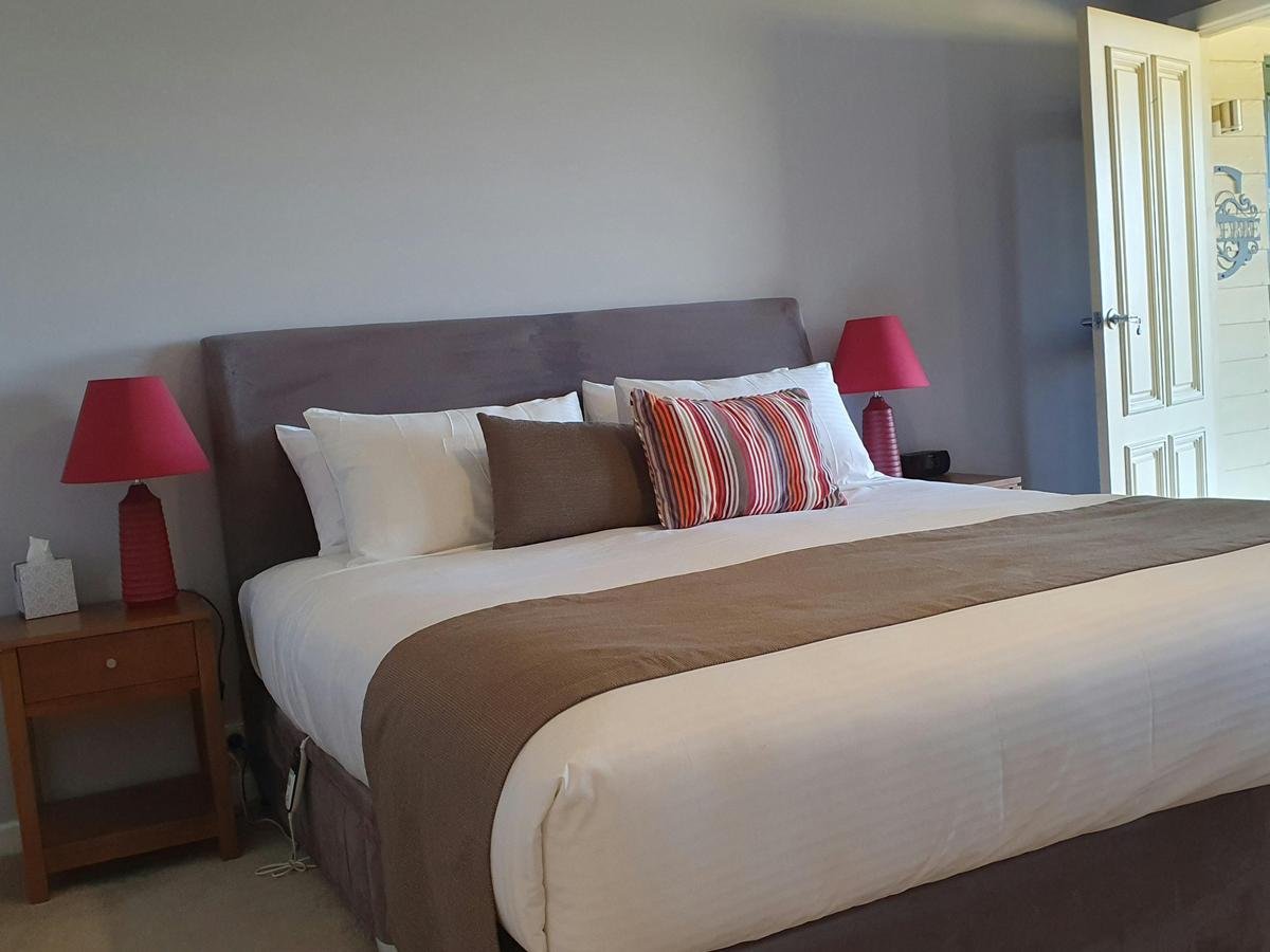 Bed and Breakfast Room