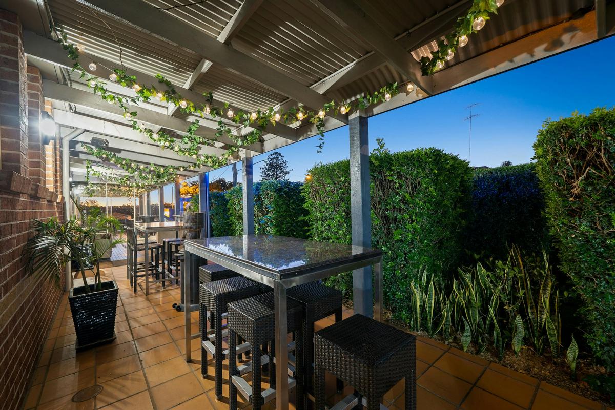 Alfresco Area
