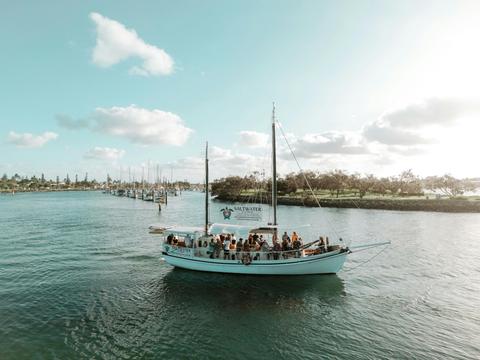 Mooloolaba Sunset Tour with Live Music