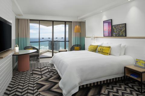 QT King Deluxe Ocean View