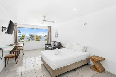 1 Bedroom Suite