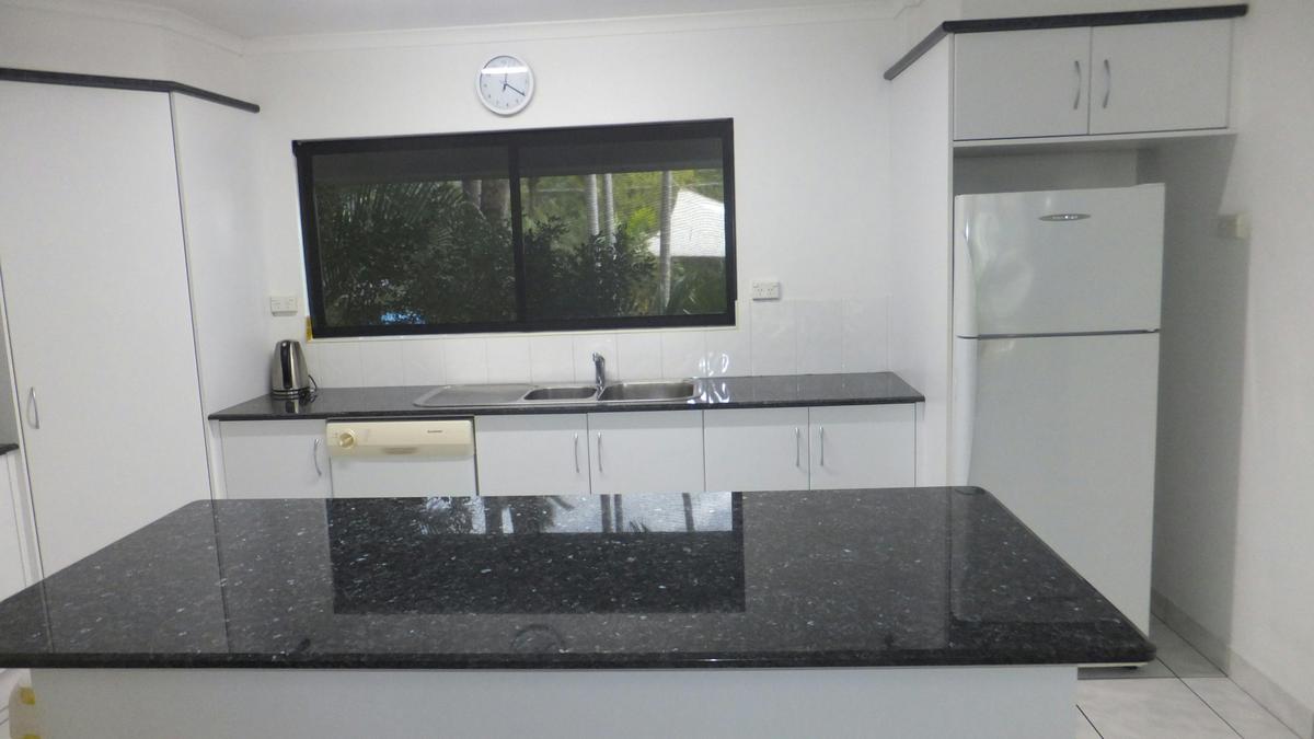 Full size kitchen.