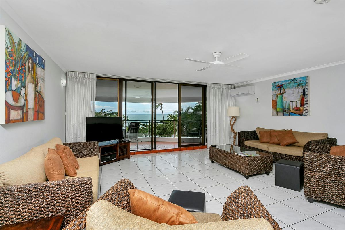 3 Bedroom Superior Sea View Apartment