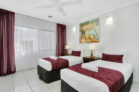 2 Bedroom Superior Sea View Apartment