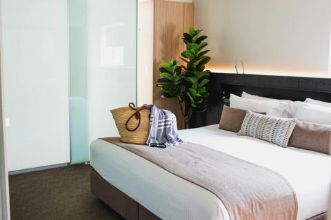 1 Bedroom Beachfront Apartment