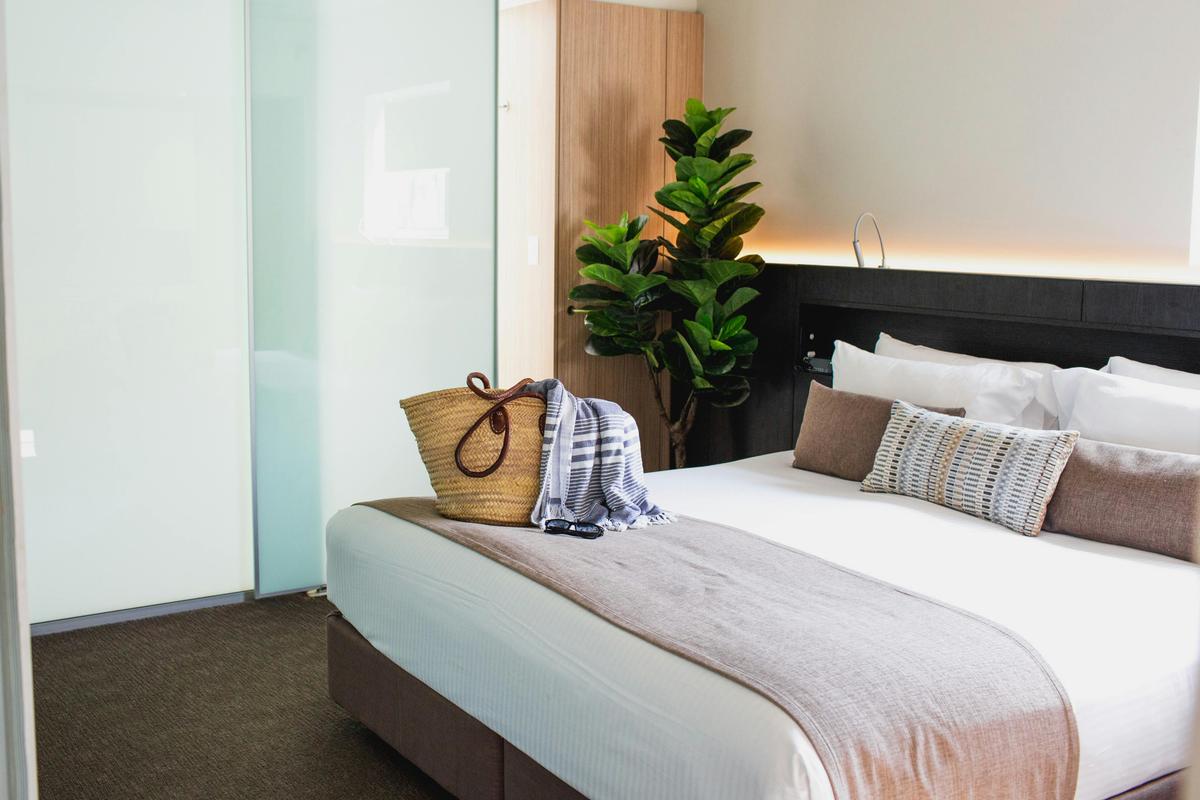 1 Bedroom Beachfront Apartment