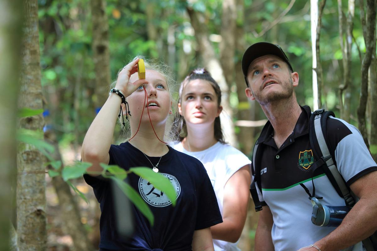 Ecosystems & Global Biodiversity: Reef and Rainforest